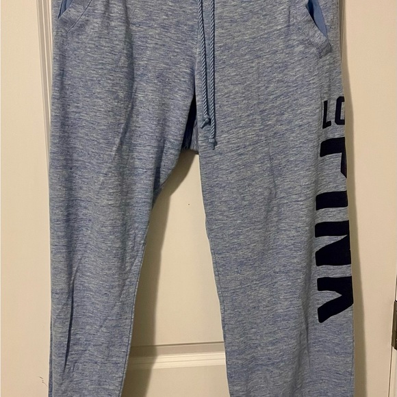 Pink - Picture 4 of 6